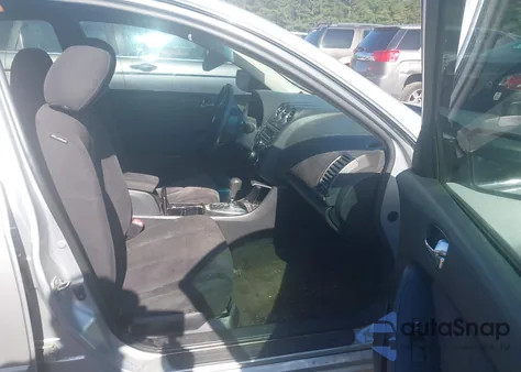 2011 Nissan Altima 2.5 S z USA, uszkodzony, nr VIN 1N4AL2AP4BC180156